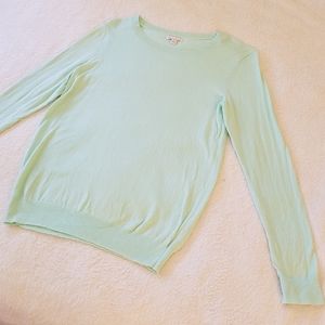 GAP mint green long sleeve sweater size medium